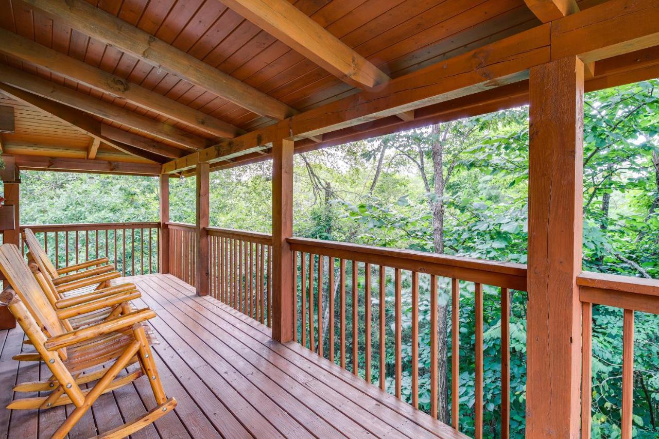 Sevierville Cabin With Wraparound Deck And Lake Access Zewnętrze zdjęcie